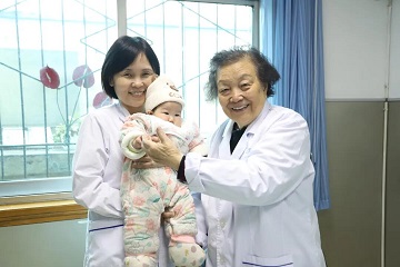 [四川省生殖专科医院]谢蜀祥教授工作室，来了一位湖南姑娘报喜啦!