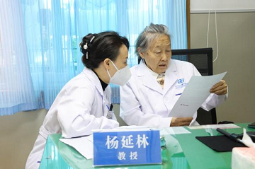 华西杨延林教授每周二坐诊四川省生殖专科医院