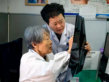 华西杨延林教授怎么样呢