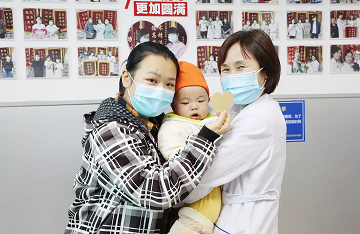 成都不孕不育专科医院的何庆医生怎么样