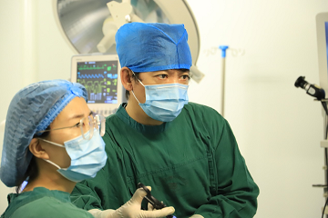 喜报!四川省生殖专科医院的妇科刘伟杰主任获“优秀医师”称号