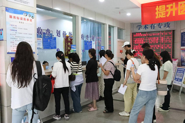 四川省生殖专科医院：不孕不育医院该怎么选?