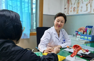 成都中医妇科盛拥辉主任：从医三十余年，我这样诠释“大医精诚“