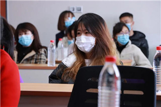 关爱女性健康会议现场