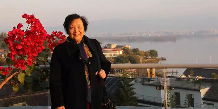一个特殊的“80后”——华西附二医院、国家一级专家谢蜀祥教授