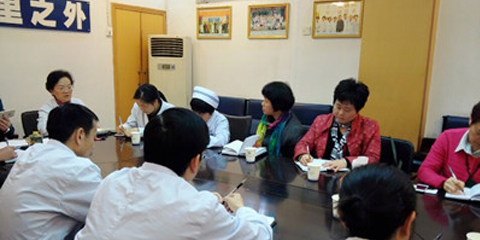 我院组织2015年科研课题立项暨开展新技术论证会